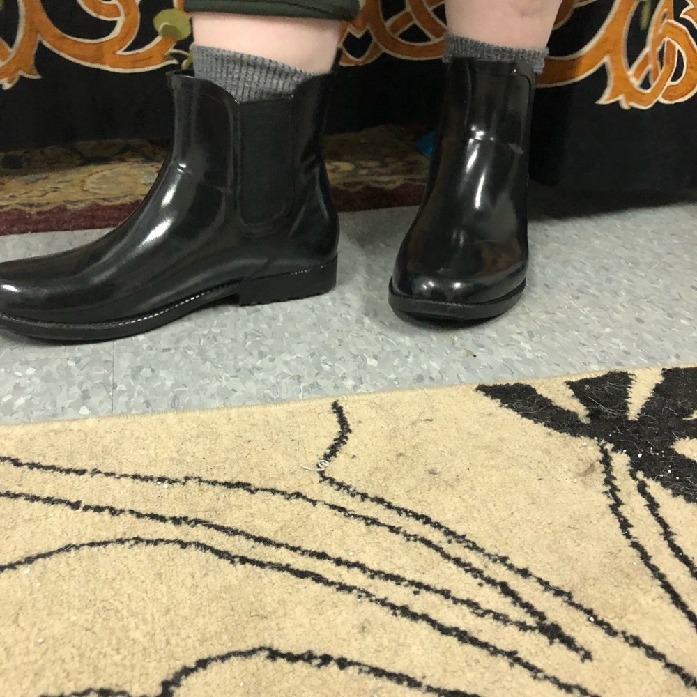Micheal Kors Boots
